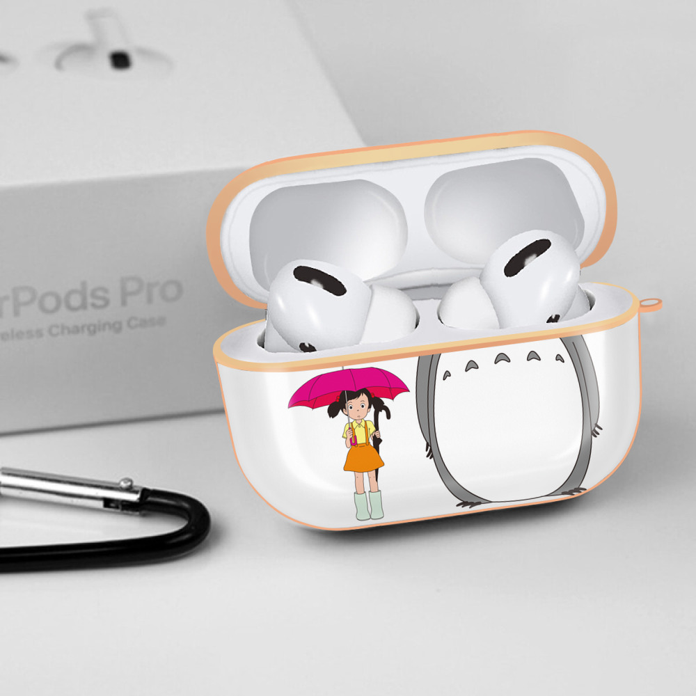 となりのトトロ 草壁メイ 草壁サツキ My Neighbor Totoro Satsuki Kusakabe Mei Kusakabe 【AirPods Pro用】ハードシェル保護ケース｜耐衝撃・防指紋・カラビナ付き商品仕様