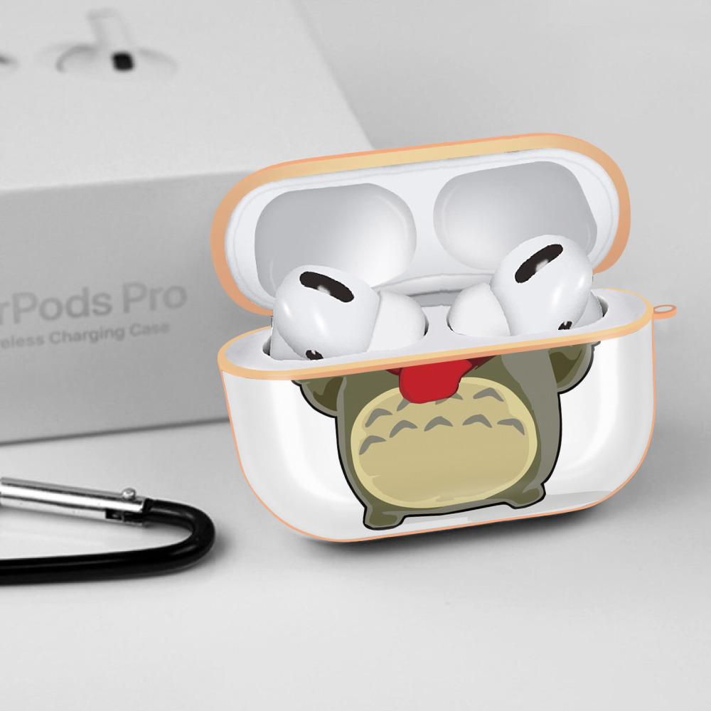 となりのトトロ 草壁メイ 草壁サツキ My Neighbor Totoro Satsuki Kusakabe Mei Kusakabe 【AirPods Pro用】ハードシェル保護ケース｜耐衝撃・防指紋・カラビナ付き商品仕様